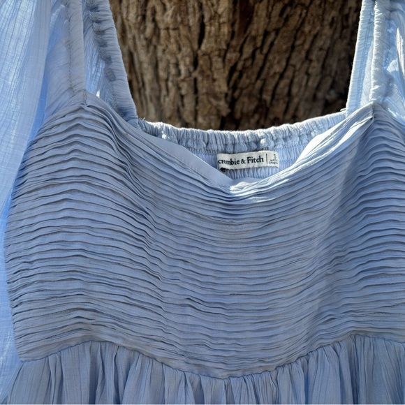 Abercrombie&Fitch Puff Sleeve Mini Dress - Picture 7 of 8